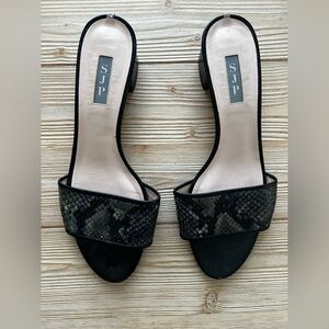 SJP by Sarah Jessica Parker Snakeskin Slide Sandals 41.5 / US 10.5 Made in Italy